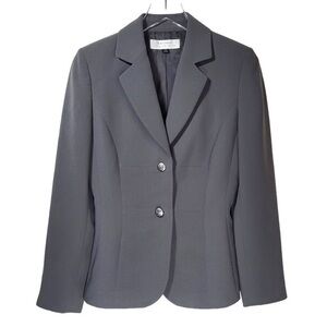 Tahari Arthur S Levine Padded Shoulders Button Up Blazer in Grey